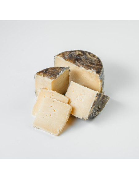 Queso de cabra curado Santa Eulalia